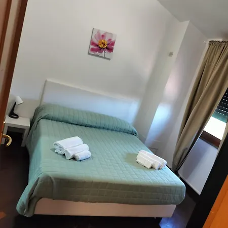 Dolcevita Eur 2 Luxury Affittacamere Roma