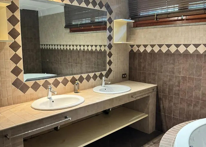 Dolcevita Eur 2 Luxury Guest house