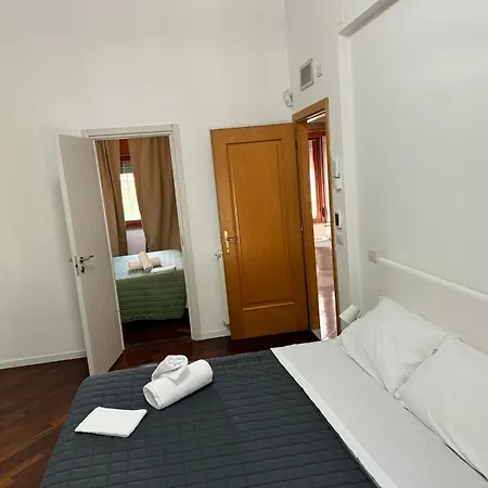 Dolcevita Eur 2 Luxury Gasthuis 3*